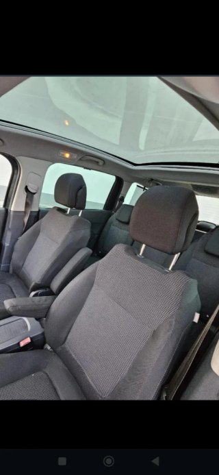 Peugeot 5008 2010
