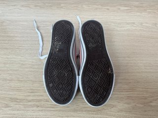 Zapatillas tipo-Converse rosa palo