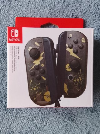Joy-Con Nintendo Switch Pikachu