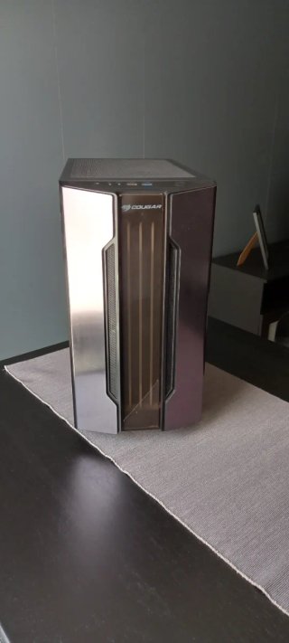 Caja PC Gaming Cougar