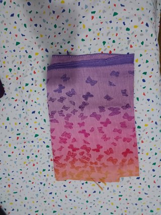 Sciarpe da donna con stampa di farfalle e fiori