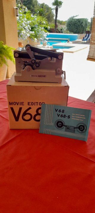 Proyector Super 8 Elmo K-100SM + Accesorios
