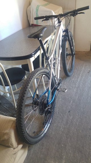 Bicicleta GT Avalanche talla M