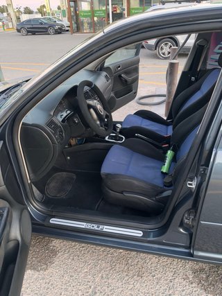 Volkswagen Golf 2001