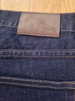 Pantalones vaqueros hombre. EMILIO TUCCCI. 100cm.L
