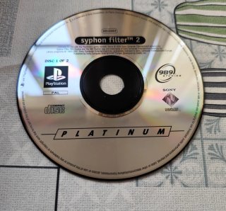 Lote 85 Videojuegos PS1 / PS2 / pelis. Preguntar