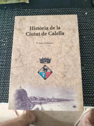 Libro Historia de la ciutat de Calella