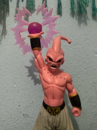 Figura Majin Buu Dragon Ball