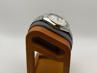Seiko Quartz Type II (SQ) 7546-8000 Plata