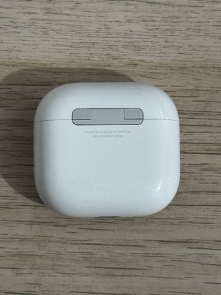 Estuche AirPods 4 Con Cancelación de Ruido