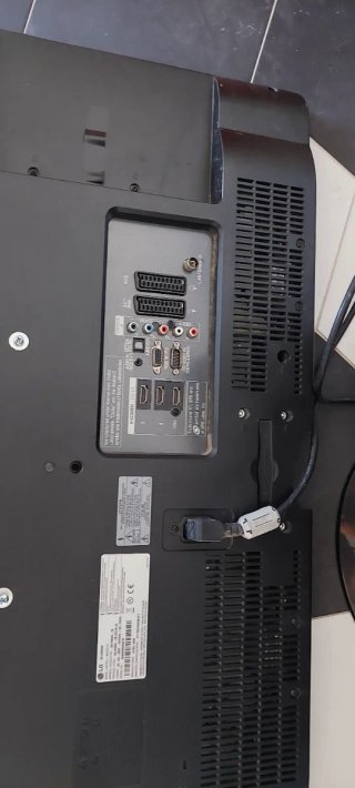 Televisión LG 32 con mandos