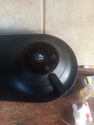 Cafetera Nespresso Vertuo Pop Negra
