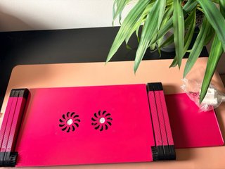 Mesa Portátil Refrigerante Ajustable Fucsia
