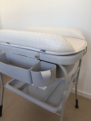 Bañera cambiador bebé ergonómica