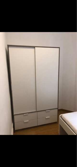Armario Ikea puertas correderas y cajones
