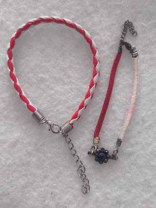 Set 2 bracciali intrecciati bianco e rosso