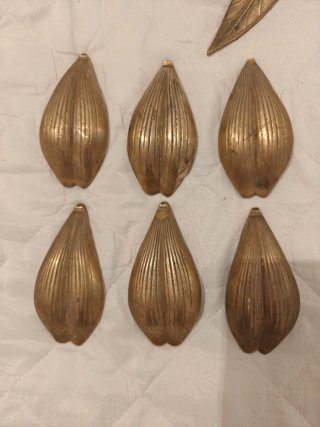 Cenicero latón antiguo flor años 70