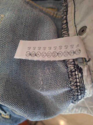 Pantalón corto tejano Clockhouse Talla L
