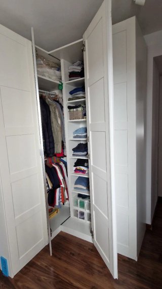 Armario ropero blanco de madera