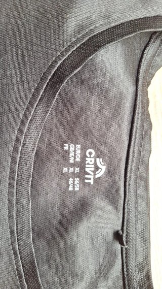 Camiseta deportiva negra talla XL
