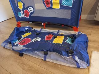 Cuna de viaje / parque  infantil Bebeactual