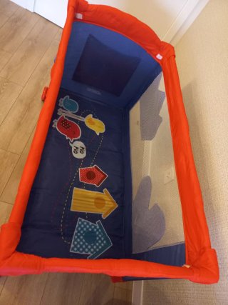 Cuna de viaje / parque  infantil Bebeactual