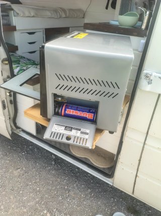Horno de gas Kampa Freedom seminuevo