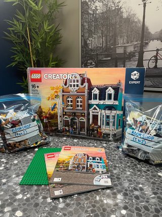LEGO Creator Bookshop 10270