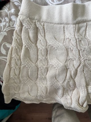 Pantalones cortos de punto beige