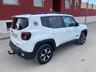 Jeep Renegade Thailhawk