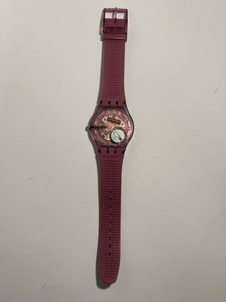 Reloj Swatch Morado y Rosa  PRUNE REBEL SUOR703