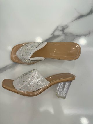 Tacones Beige Dorados Mujer
