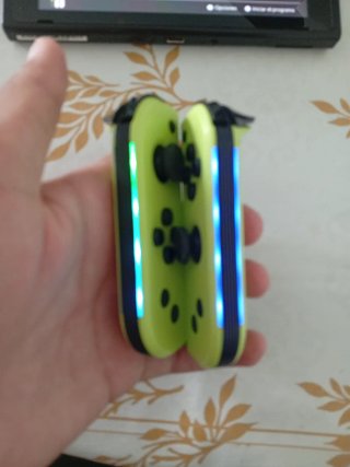 Nintendo Switch Verde + FIFA 22