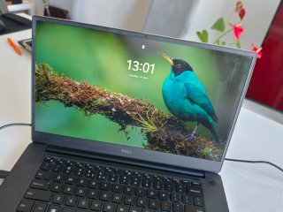 Dell XPS 15 (7590) Plata con Intel Core i7