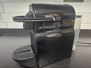 Cafetera DeLonghi Negra