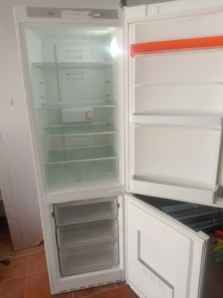 Frigorífico Hotpoint Inox
