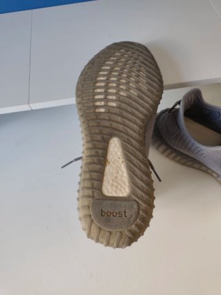 Adidas Yeezy 350 Gris