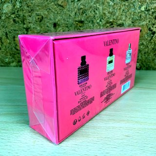 Valentino Donna Born in Roma The Gold Eau de Parfu
