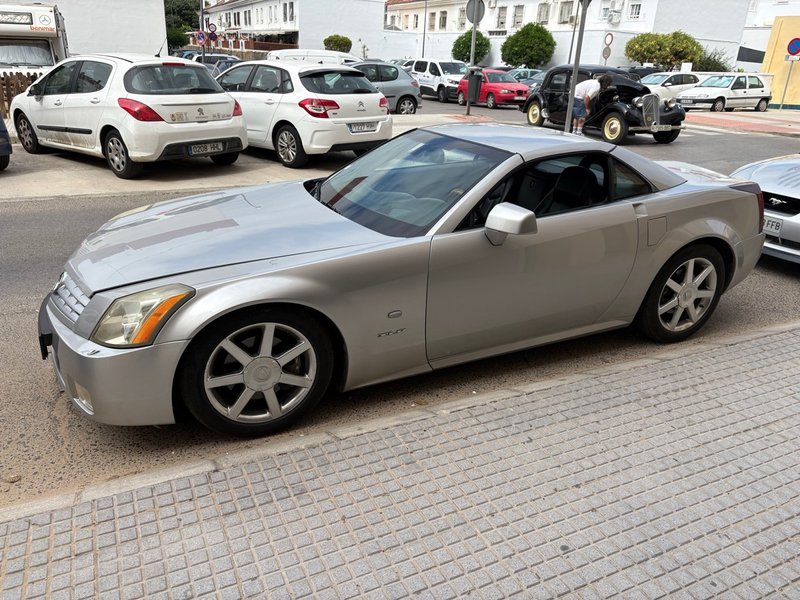 Cadillac XLR 2005 - foto 1