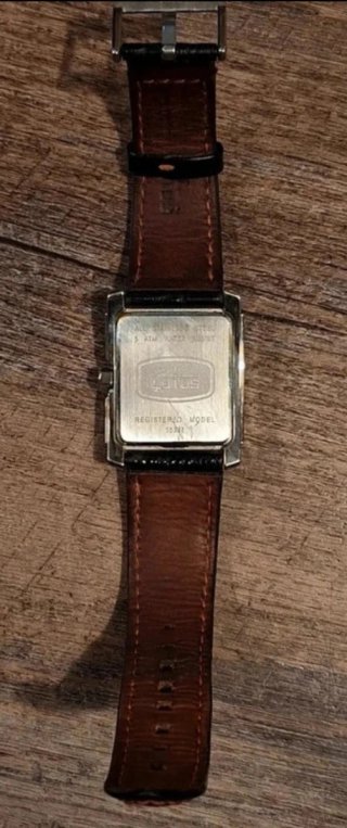 Reloj Lotus