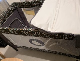 Cuna de viaje Lionelo Sven Plus Gris