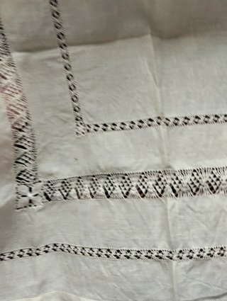 Mantel antiguo lino blanco deshilados