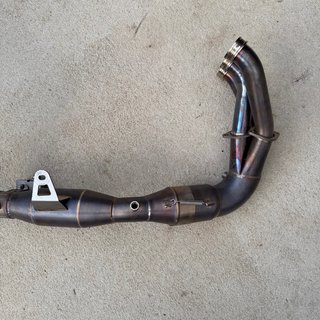 Linea de escape completa con válvula Yamaha R9
