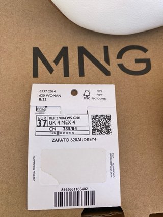 Zapatos de tacón blancos Mango