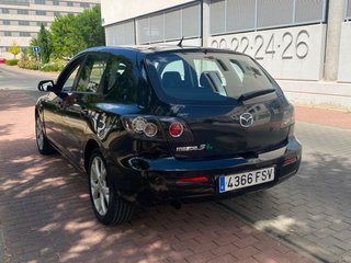 MAZDA 3 2007. 6 velocidades 150 caballos