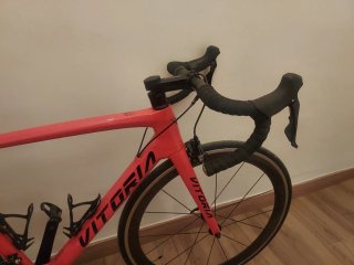 Bicicleta de carretera Vittoria Coral