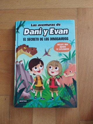 Libro Dani y Evan: el secreto de los dinosaurios