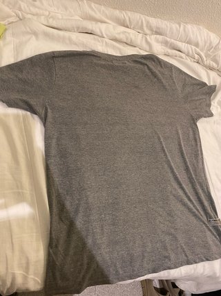 Remera Vete al Diablo con lentejuelas