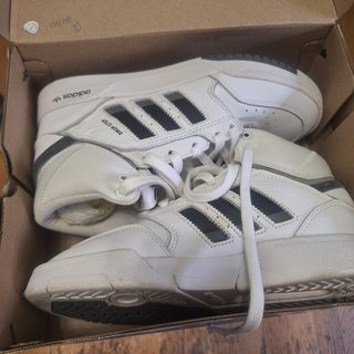 Zapatillas Adidas Drop Step Blancas