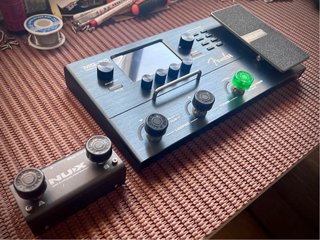 Pedalera NUX MG-30